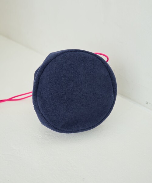 FREAK'S STORE（フリークスストア）の「限定展開 DISCUS ATHLETIC × FREAK'S STORE/ディスカス アスレチック 別注 フリース 配色 巾着 バッグ（ショルダーバッグ・レディース・ブラック/グレー/ネイビー・ONE SIZE）」の18枚目の写真