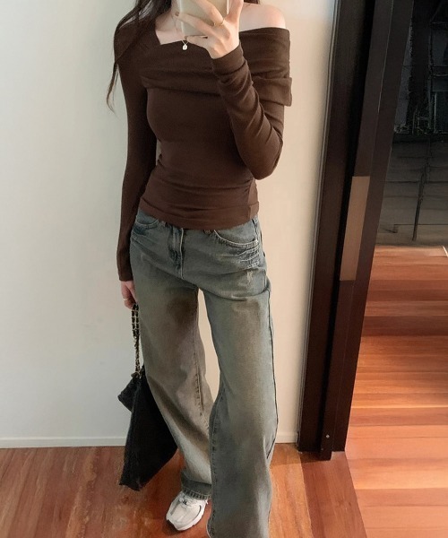 Miniministore（ミニミニストア）の「ワンオフショルダーTシャツ肩出しトップス（Tシャツ/カットソー・レディース・ブラック/ブラウン/ホワイト・FREE）」の18枚目の写真