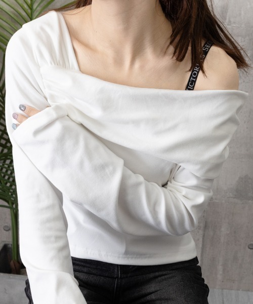 Miniministore（ミニミニストア）の「ワンオフショルダーTシャツ肩出しトップス（Tシャツ/カットソー・レディース・ブラック/ブラウン/ホワイト・FREE）」の20枚目の写真