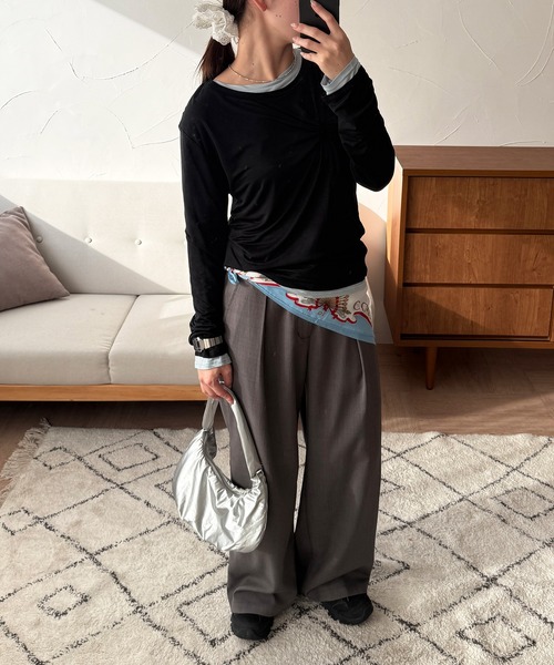 MUHET(ミュエータ)の「sheer layered twist top / シアーレイヤードツイストトップス(Tシャツ/カットソー・レディース・ブラウン/ブラック/チャコールグレー・FREE)」の5枚目の写真