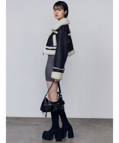 EMODA(エモダ)の「アウトポケットショルダーバッグ(ハンドバッグ・レディース・ブラック/レッド/グレー・FREE)」の6枚目の写真