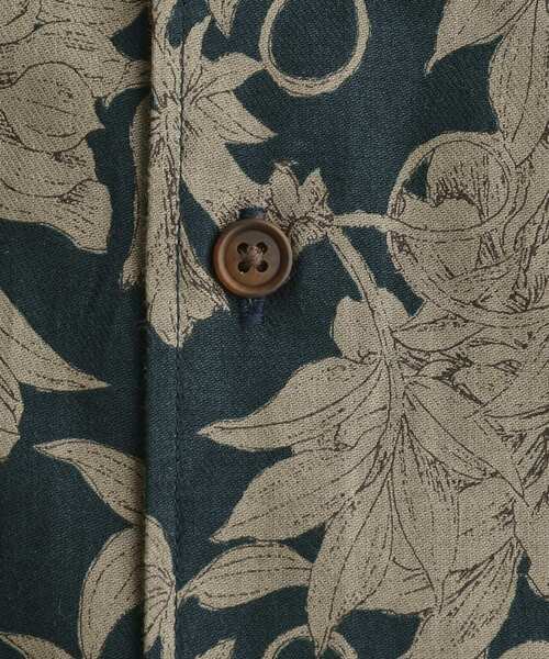 TAKEO KIKUCHI（タケオキクチ）の「【LIMITED】フラワープリント長袖シャツ（シャツ/ブラウス・メンズ・ブラック系/ダークブラウン系/アイボリー系/モスグリーン系/グレー系その他・04/03/02/01）」の18枚目の写真