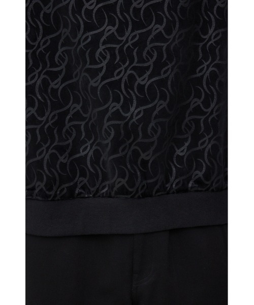 AZUL by moussy(アズールバイマウジー)の「ベロアエンボス総柄トップス(Tシャツ/カットソー・メンズ・ダークネイビー/ブラック・MEDIUM/LARGE)」の11枚目の写真