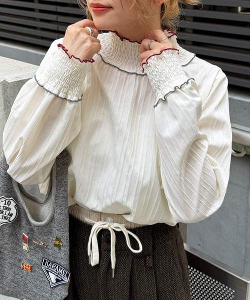 DOUBLE NAME（ダブルネーム）の「前後2WAYシャーリングブラウス（シャツ/ブラウス・レディース・ブラウン/オフホワイト/グリーン・FREE）」の9枚目の写真