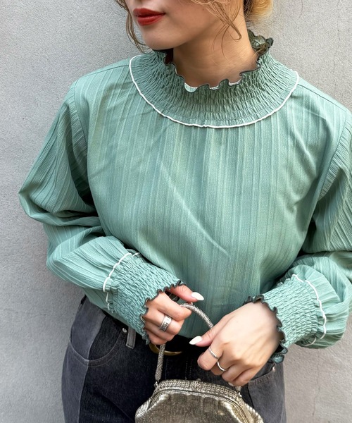 DOUBLE NAME（ダブルネーム）の「前後2WAYシャーリングブラウス（シャツ/ブラウス・レディース・ブラウン/オフホワイト/グリーン・FREE）」の21枚目の写真