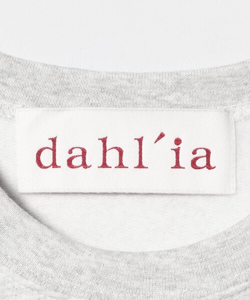 dahl'ia（ダリア）の「＜dahl'ia＞リメイクフリル スウェットプルオーバー（スウェット・レディース・グレー系/ブラック・FREE）」の19枚目の写真