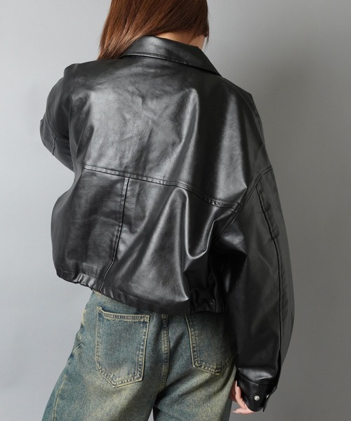 SPINNS(スピンズ)の「ショート丈合皮ジャケット(その他アウター・レディース・ブラウン/ブラック・ONESIZE)」の19枚目の写真