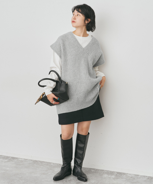 Spick & Span（スピックアンドスパン）の「オーバーサイズVネックニットベスト（ベスト・レディース・ネイビー/ライトグレー・FREE）」の19枚目の写真