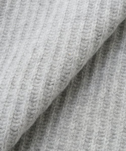Spick & Span（スピックアンドスパン）の「オーバーサイズVネックニットベスト（ベスト・レディース・ネイビー/ライトグレー・FREE）」の5枚目の写真