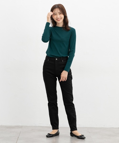 Honeys(ハニーズ)の「【ハニぽか・吸湿発熱】あったか綿ハイネックT(Tシャツ/カットソー・レディース・ブラック/アイボリー/グリーン/ラベンダー/イエロー・LL/L/S/M)」の16枚目の写真