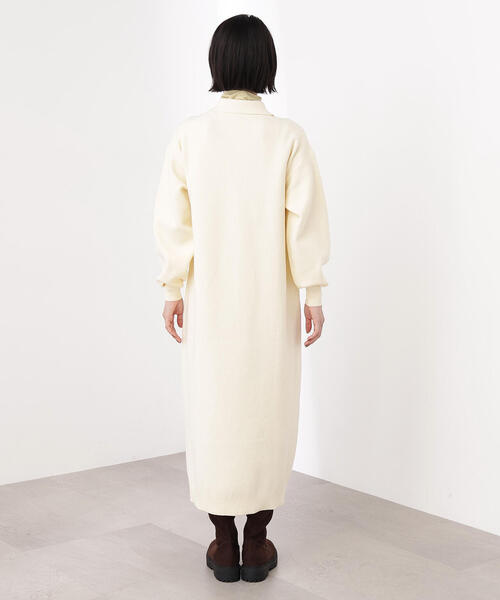 N.（N. Natural Beauty Basic）（エヌエヌナチュラルビューティーベーシック）の「スキッパーネックニットワンピース（ワンピース・レディース・チャコールグレー/オフホワイト/キャメル・MEDIUM）」の15枚目の写真