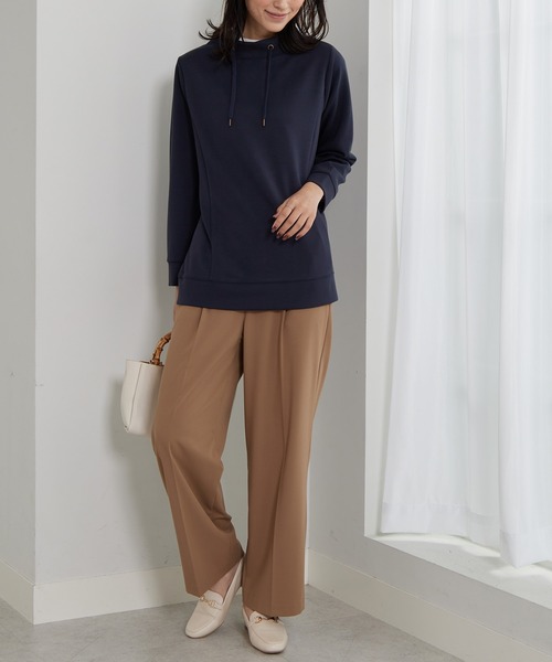 BELLUNA PLUS(ベルーナ)の「ワイドネックサイド切替プルオーバー(Tシャツ/カットソー・レディース・ネイビー/オレンジ/アイボリー/ワイン/サックスブルー/ライム・MEDIUM/X-LARGE/LARGE)」の17枚目の写真