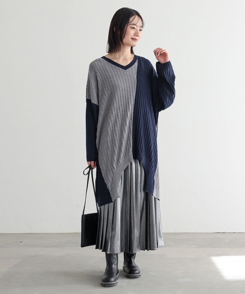 n'OrLABEL(ノアールレーベル)の「【抗ピル・イージーケア】ラウンドヘム配色リブニット(ニット/セーター・レディース・チャコール/ネイビー/ブラック・FREE)」の13枚目の写真