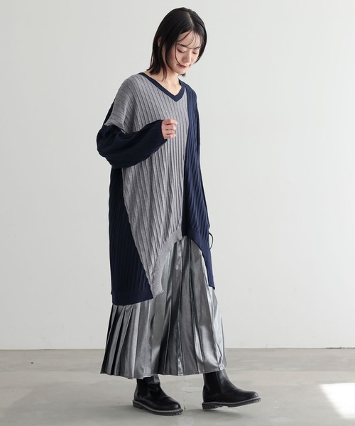 n'OrLABEL(ノアールレーベル)の「【抗ピル・イージーケア】ラウンドヘム配色リブニット(ニット/セーター・レディース・チャコール/ネイビー/ブラック・FREE)」の12枚目の写真