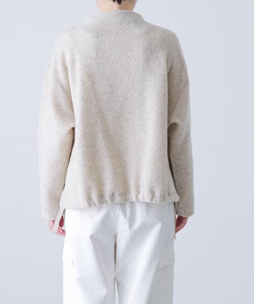かぐれ(カグレ)の「Boa pullover(Tシャツ/カットソー・レディース・チャコールグレー/ベージュ・FREE)」の11枚目の写真