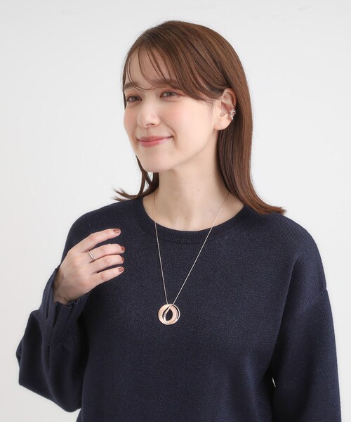 SHOO・LA・RUE(シューラルー)の「つやなしエポサークルネックレス(ネックレス・レディース・ゴールド/ピンクゴールド/シルバー・00)」の8枚目の写真