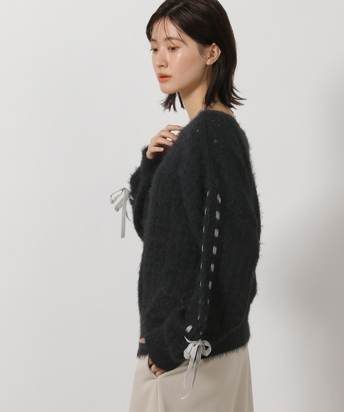 LAKOLE（ラコレ）の「2WAYシャギーニットプルオーバー / 598885（ニット/セーター・レディース・アイボリー/グレイッシュベージュ/ブラック・FREE）」の17枚目の写真