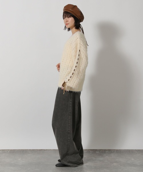 LAKOLE（ラコレ）の「2WAYシャギーニットプルオーバー / 598885（ニット/セーター・レディース・アイボリー/グレイッシュベージュ/ブラック・FREE）」の5枚目の写真