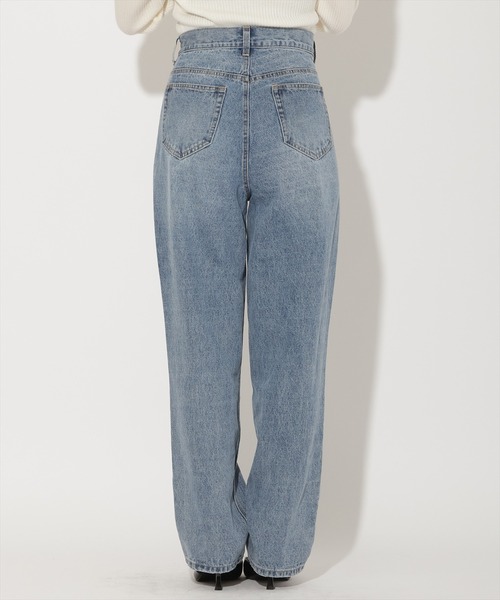 AND COUTURE(アンドクチュール)の「パール×ビジューダメージデニム(デニムパンツ・レディース・ブルー・SMALL/MEDIUM)」の7枚目の写真