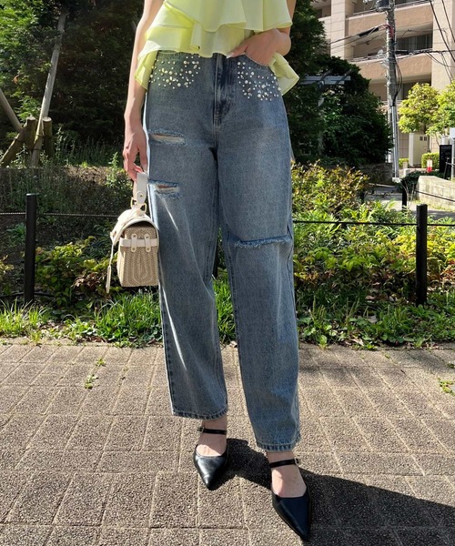 AND COUTURE(アンドクチュール)の「パール×ビジューダメージデニム(デニムパンツ・レディース・ブルー・SMALL/MEDIUM)」の14枚目の写真