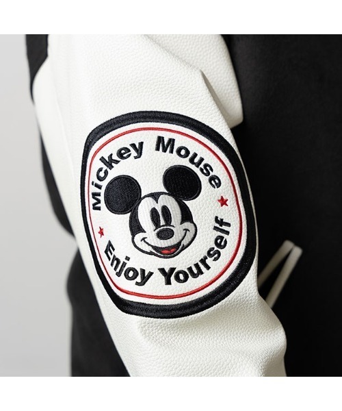 Disney 】 ミッキーマウスバーシティジャケット 25W10（スタジャン