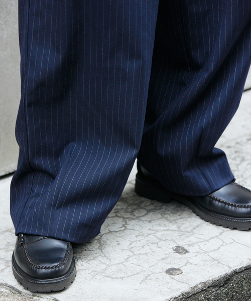 JOURNAL STANDARD（ジャーナルスタンダード）の「TR モダン ツイル ワイド スラックス / ストライプ / 無地（スラックス・メンズ・グレー/ネイビー/ブラック・SMALL/MEDIUM/LARGE）」の14枚目の写真