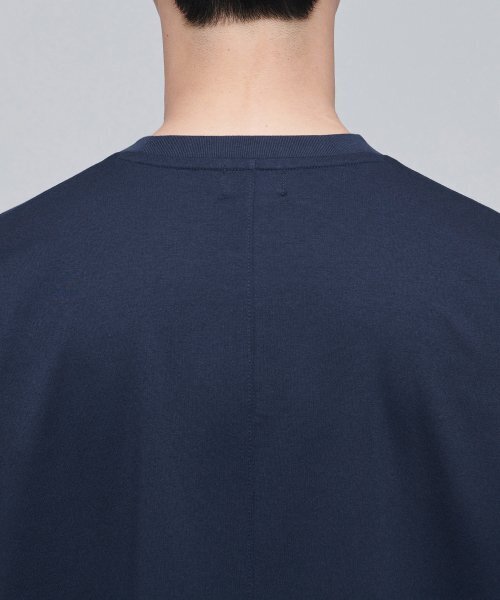 MUSINSA STANDARD（ムシンサスタンダード）の「フォンテドルマンスリーブオーバーサイズ半袖Tシャツ[ネイビー]（Tシャツ/カットソー・メンズ・その他・SMALL/MEDIUM/LARGE/X-LARGE/XX-LARGE/XXX-LARGE）」の6枚目の写真