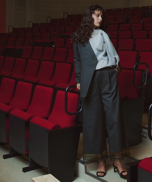 Callarus（カラルス）の「【お呼ばれ・よそいき・結婚式・パーティー・オケージョンドレス】＜単品＞チュールレイヤードデザインワイドパンツ〔Callarus〕（その他パンツ・レディース・ブラウン/チャコール/ブラック系その他・LL/L/M/3L）」の4枚目の写真