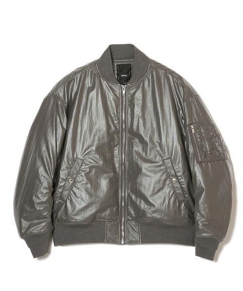 MSML(エムエスエムエル)の「GLOSSY MA1 JACKET(MA-1・メンズ・ブラック・S/M/L/XL)」の7枚目の写真