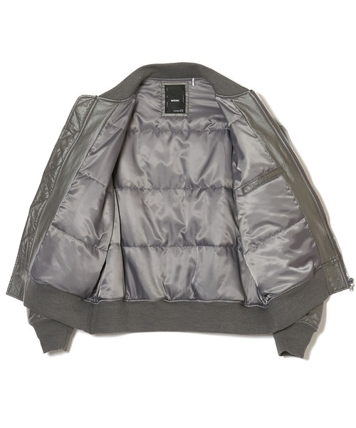 MSML(エムエスエムエル)の「GLOSSY MA1 JACKET(MA-1・メンズ・ブラック・S/M/L/XL)」の9枚目の写真