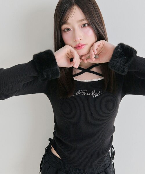 OLIVE des OLIVE（オリーブデオリーブ）の「袖ファートップス（ニット/セーター・レディース・ライトグレー/ブラック/オフホワイト/ピンク・FREE）」の3枚目の写真