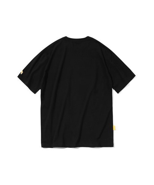 MAINBOOTH（メインブース）の「[パトワマット] フライングカーTシャツ(ブラック)（Tシャツ/カットソー・レディース・その他・2/3）」の2枚目の写真