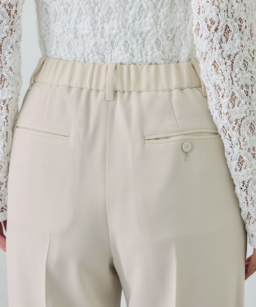 ROPE'（ロペ）の「トリアセダブルクロス ストレートワイドパンツ/セットアップ対応・イージーケア・26SS（その他パンツ・レディース・ベージュ/ネイビー・36/38/40）」の17枚目の写真