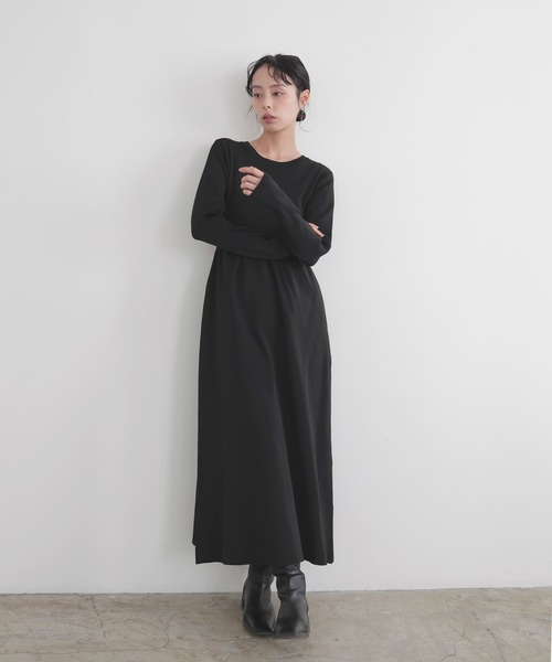 LIAN（リアン）の「リブフレアニットワンピース（ワンピース・レディース・ブラック/アイボリー/チャコールグレー・FREE）」の5枚目の写真