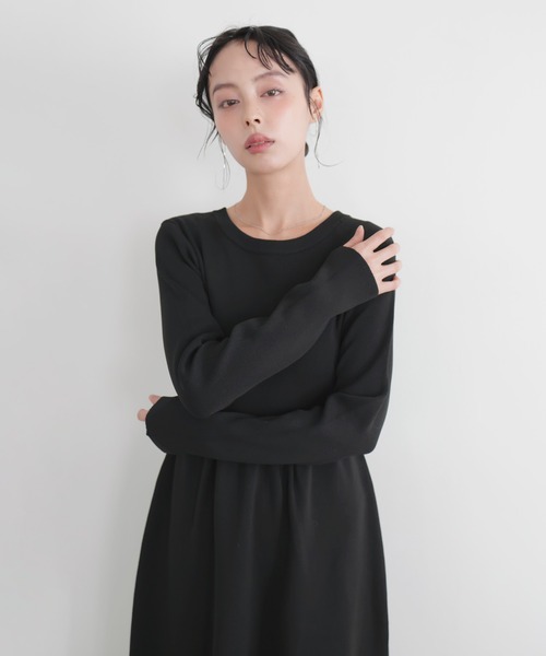 LIAN（リアン）の「リブフレアニットワンピース（ワンピース・レディース・ブラック/アイボリー/チャコールグレー・FREE）」の6枚目の写真