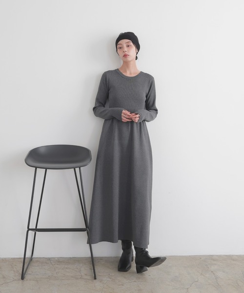 LIAN（リアン）の「リブフレアニットワンピース（ワンピース・レディース・ブラック/アイボリー/チャコールグレー・FREE）」の17枚目の写真