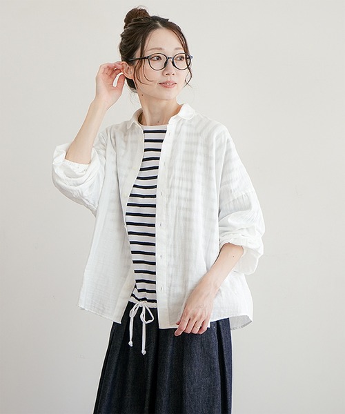 SOLAMONAT(ソラモナ)の「ダブルガーゼギャザーシャツ(シャツ/ブラウス・レディース・アイボリー/ホワイト・38)」の2枚目の写真