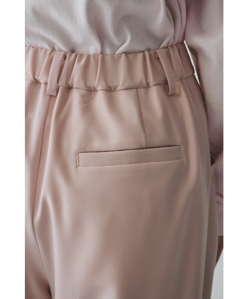 HeRIN.CYE（ヘリンドットサイ）の「Straight tuck pants　　ストレートタックパンツ（その他パンツ・レディース・ライトピンク/オフホワイト/ネイビー・36/38）」の10枚目の写真