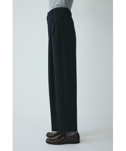HeRIN.CYE（ヘリンドットサイ）の「Straight tuck pants　　ストレートタックパンツ（その他パンツ・レディース・ライトピンク/オフホワイト/ネイビー・36/38）」の13枚目の写真