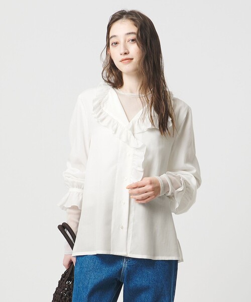 UNITED ARROWS（ユナイテッドアローズ）の「フリルカラー 2WAY ブラウス ‐ウォッシャブル‐（シャツ/ブラウス・レディース・オフホワイト/その他1/ライトブルー・FREE）」の8枚目の写真