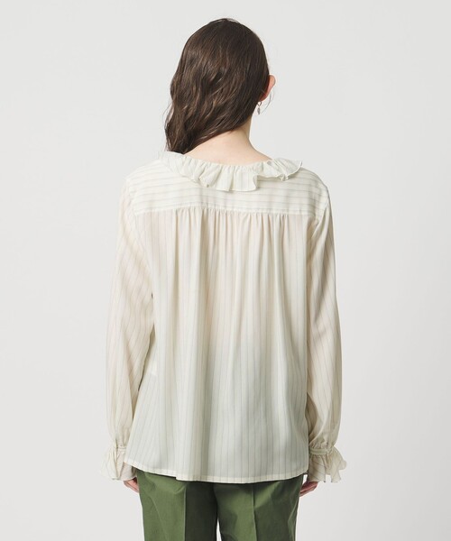 UNITED ARROWS（ユナイテッドアローズ）の「フリルカラー 2WAY ブラウス ‐ウォッシャブル‐（シャツ/ブラウス・レディース・オフホワイト/その他1/ライトブルー・FREE）」の18枚目の写真