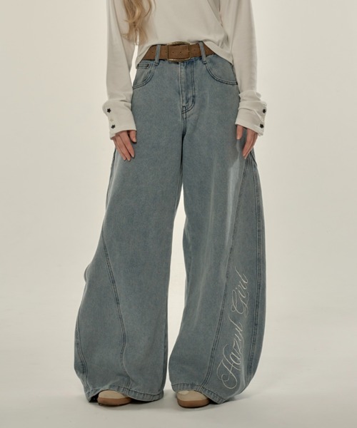 hazyl（ヘイジル）の「low rise wide denim / ローライズワイドデニム（デニムパンツ・レディース・ライトブルー/グレー・MEDIUM/SMALL）」の2枚目の写真