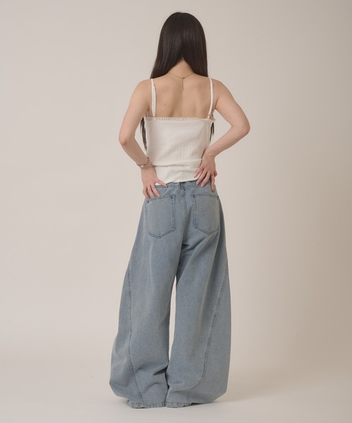 hazyl(ヘイジル)の「side stitch wide denim / サイドステッチワイドデニム(デニムパンツ・レディース・ライトブルー/グレー・MEDIUM/SMALL)」の6枚目の写真