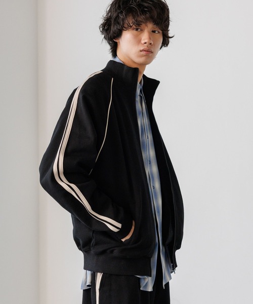 PBLIM(ページボーイリム)の「《UNISEX/セットアップ対応》スウェットトラックジャケット(ジャージ・レディース・グレー/ブラック/カーキ・SMALL/MEDIUM)」の5枚目の写真