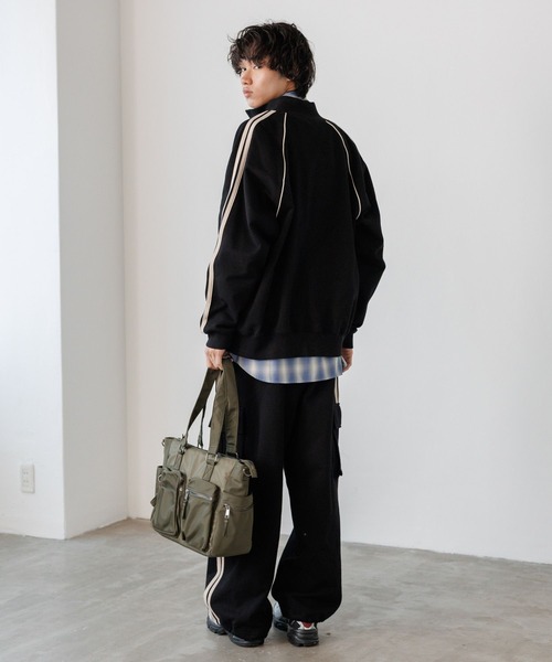 PBLIM(ページボーイリム)の「《UNISEX/セットアップ対応》スウェットトラックジャケット(ジャージ・レディース・グレー/ブラック/カーキ・SMALL/MEDIUM)」の11枚目の写真