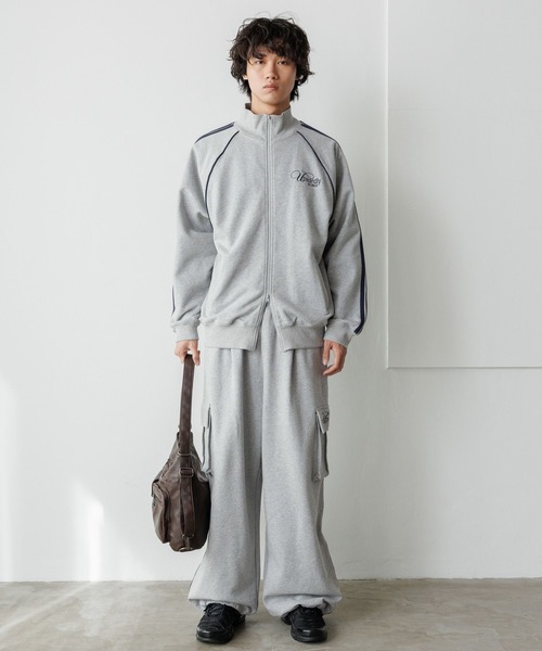 PBLIM(ページボーイリム)の「《UNISEX/セットアップ対応》スウェットトラックジャケット(ジャージ・レディース・グレー/ブラック/カーキ・SMALL/MEDIUM)」の22枚目の写真