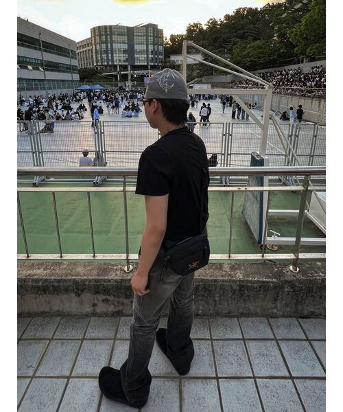 51%（フィフティーワンパーセント）の「Metal logo t-shirt - Black（Tシャツ/カットソー・メンズ・その他・M/L/XL）」の7枚目の写真