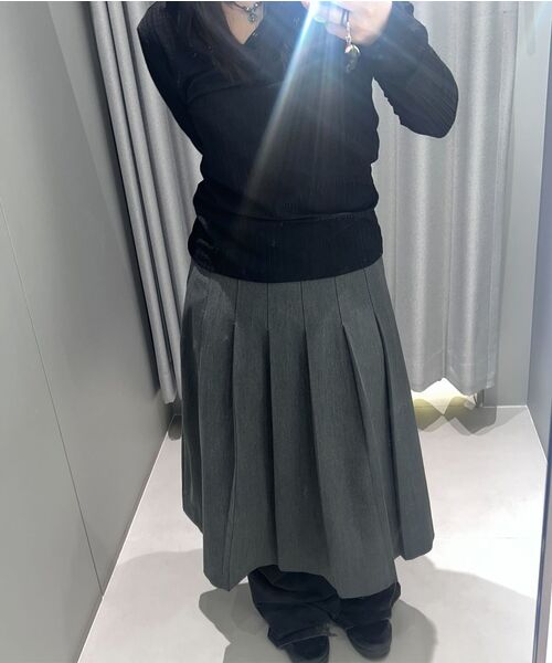 MUSINSA STANDARD WOMAN（ムシンサスタンダードウーマン）の「ウィメンズバーティカルテクスチャーフード付き長袖Tシャツ[ブラック]（パーカー・レディース・その他・LARGE/SMALL/X-SMALL/MEDIUM）」の5枚目の写真