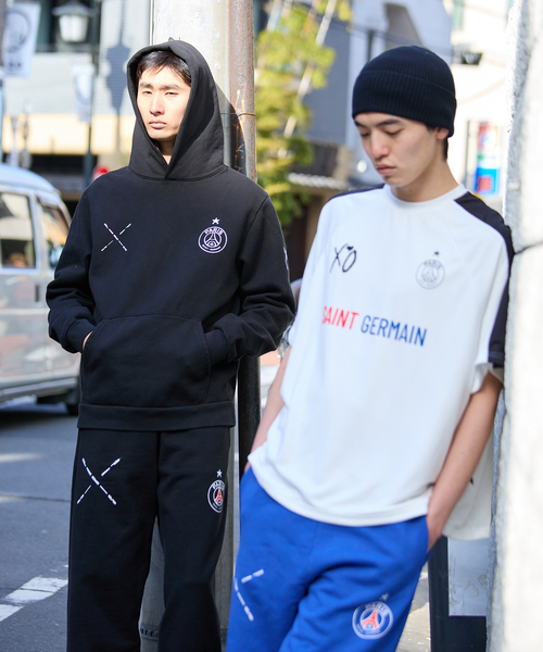 PARIS SAINT-GERMAIN(パリサンジェルマン)の「【Paris Saint-Germain / パリ・サン=ジェルマン】PSG X XO JERSEY(Tシャツ/カットソー・メンズ・ホワイト/ブラック・MEDIUM/LARGE/X-LARGE)」の15枚目の写真