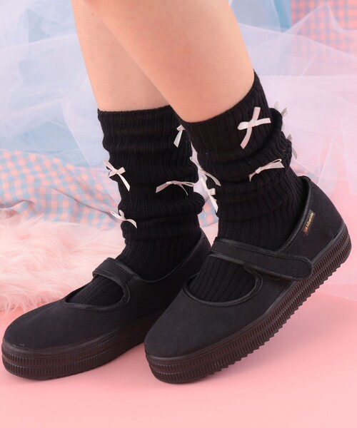 CAROLINA GLASER（カロリナ グレイサー）の「リボン付き リブ ハイソックス（ソックス/靴下・レディース・ホワイト/グレー/ブラック・ONE SIZE）」の15枚目の写真